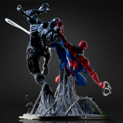 Spider-Man vs Venom Diorama