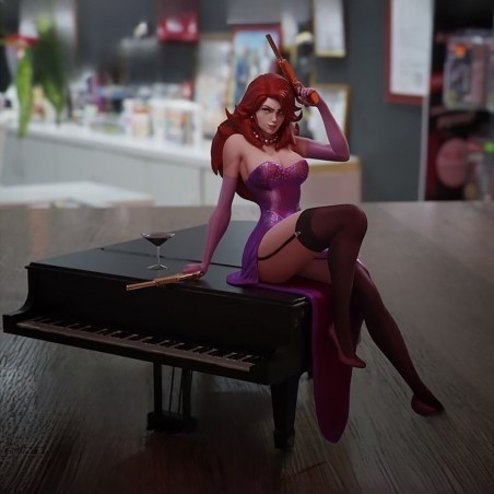 Miss Fortune on piano