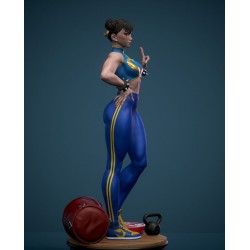 ChunLi Statue