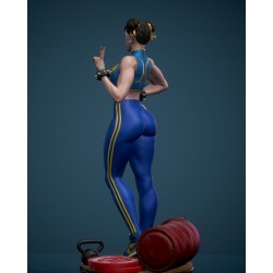 ChunLi Statue