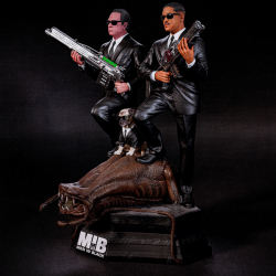 Men In Black Diorama