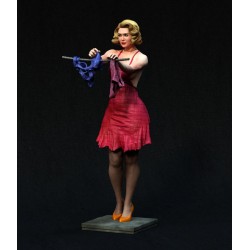 Pin-Up Washing Clothes