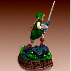 Link Statue