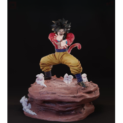 Goku SSJ4 Figure & Bust